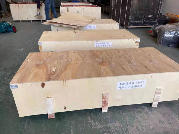 开工啦！发往佛山XQSSR150罗茨鼓91久久婷婷国产麻豆精品电影 30KW4台(图2)